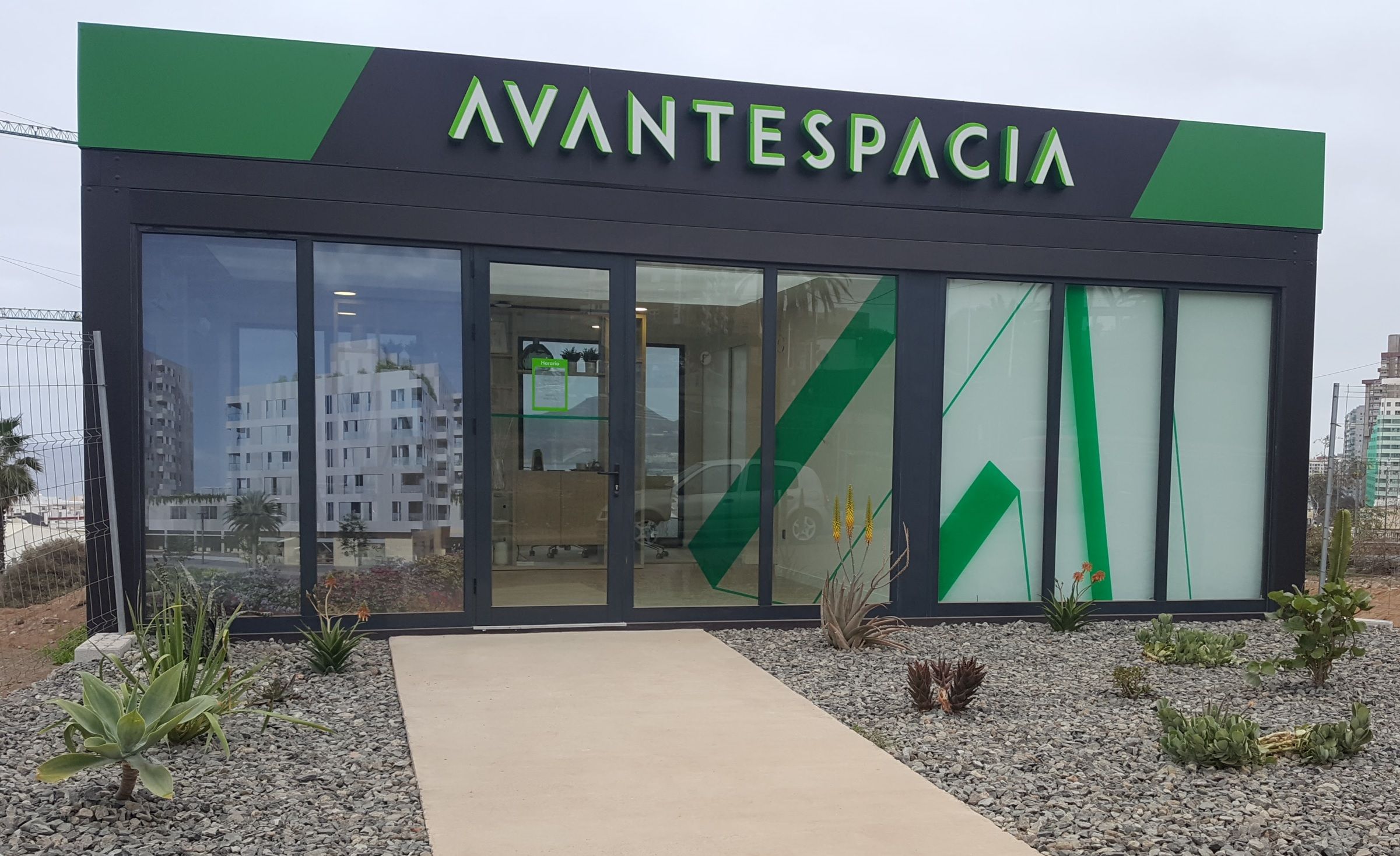 Avantespacia abre oficina comercial de Chile 02