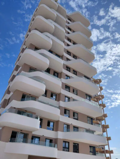 Estado de obra.