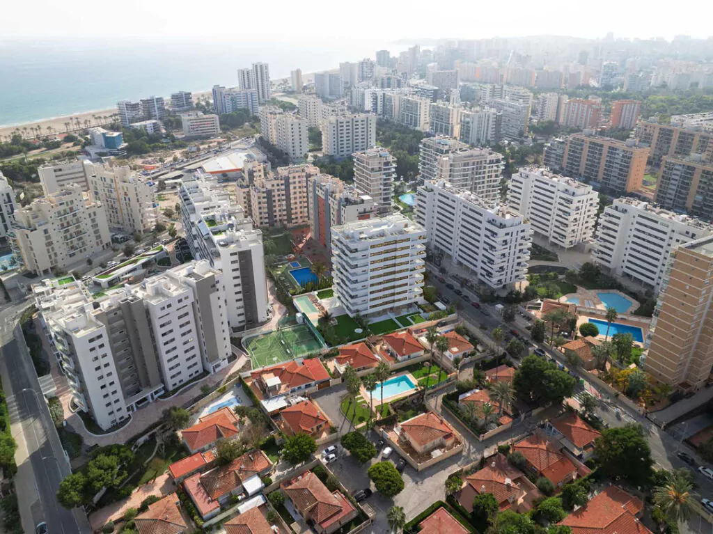 Arrancan las obras de Brisas de San Juan Residences, en Alicante