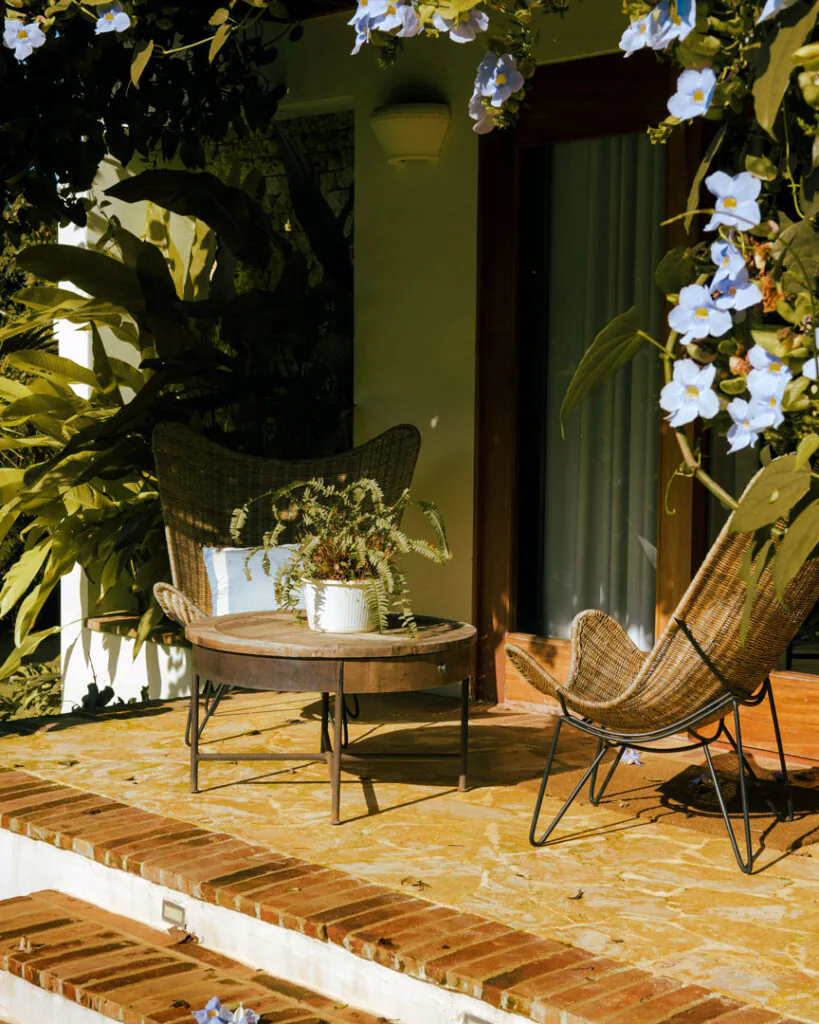 Descubre los mejores trucos para decorar tu terraza este verano