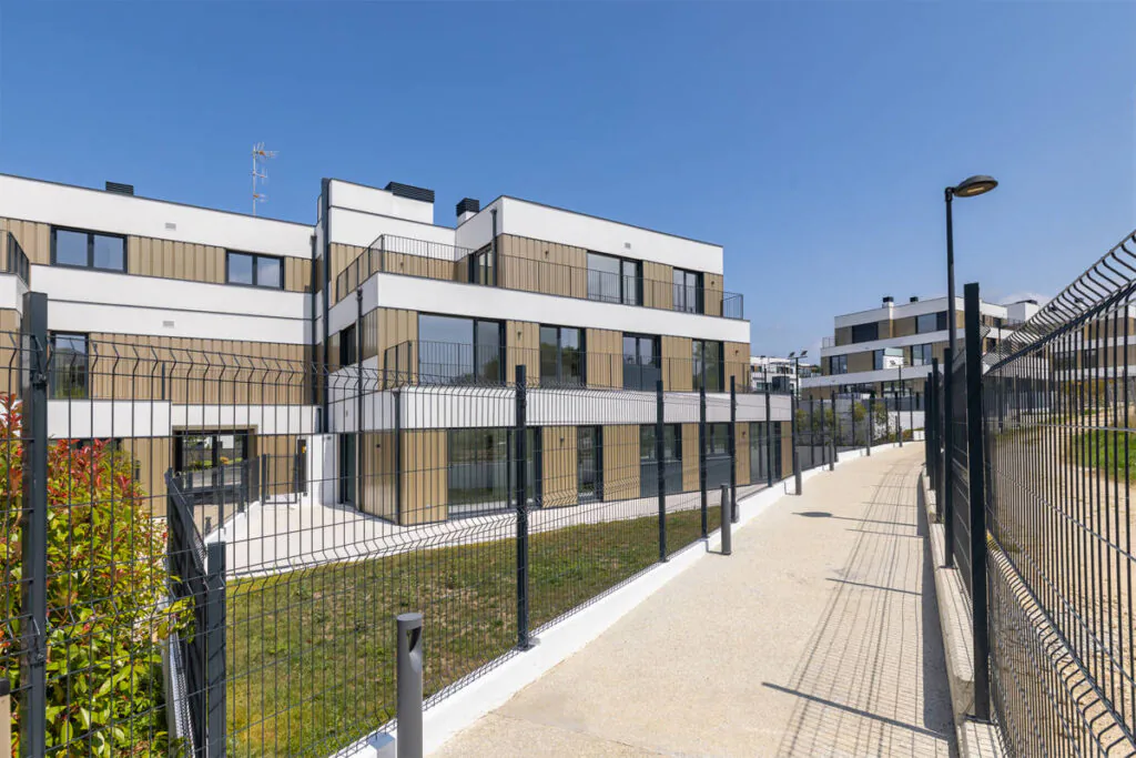 Colectivas – Los Robles - Obra terminada